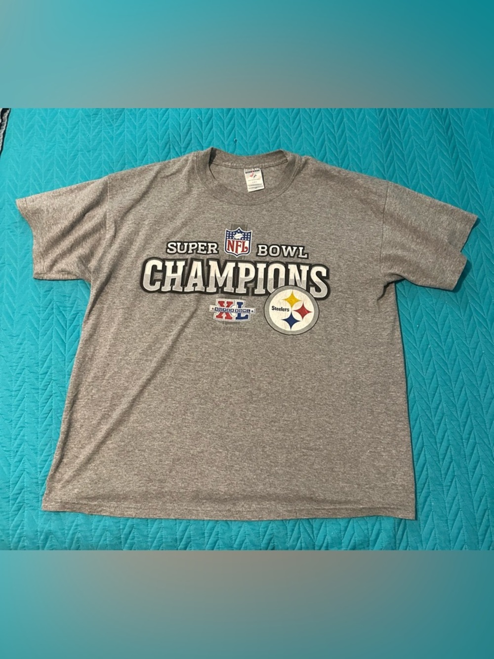 Super Bowl XL Men's T-Shirt Pittsburgh Steelers Champions NFL 2006 Large